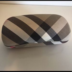 Burberry Glasses Case (hard)